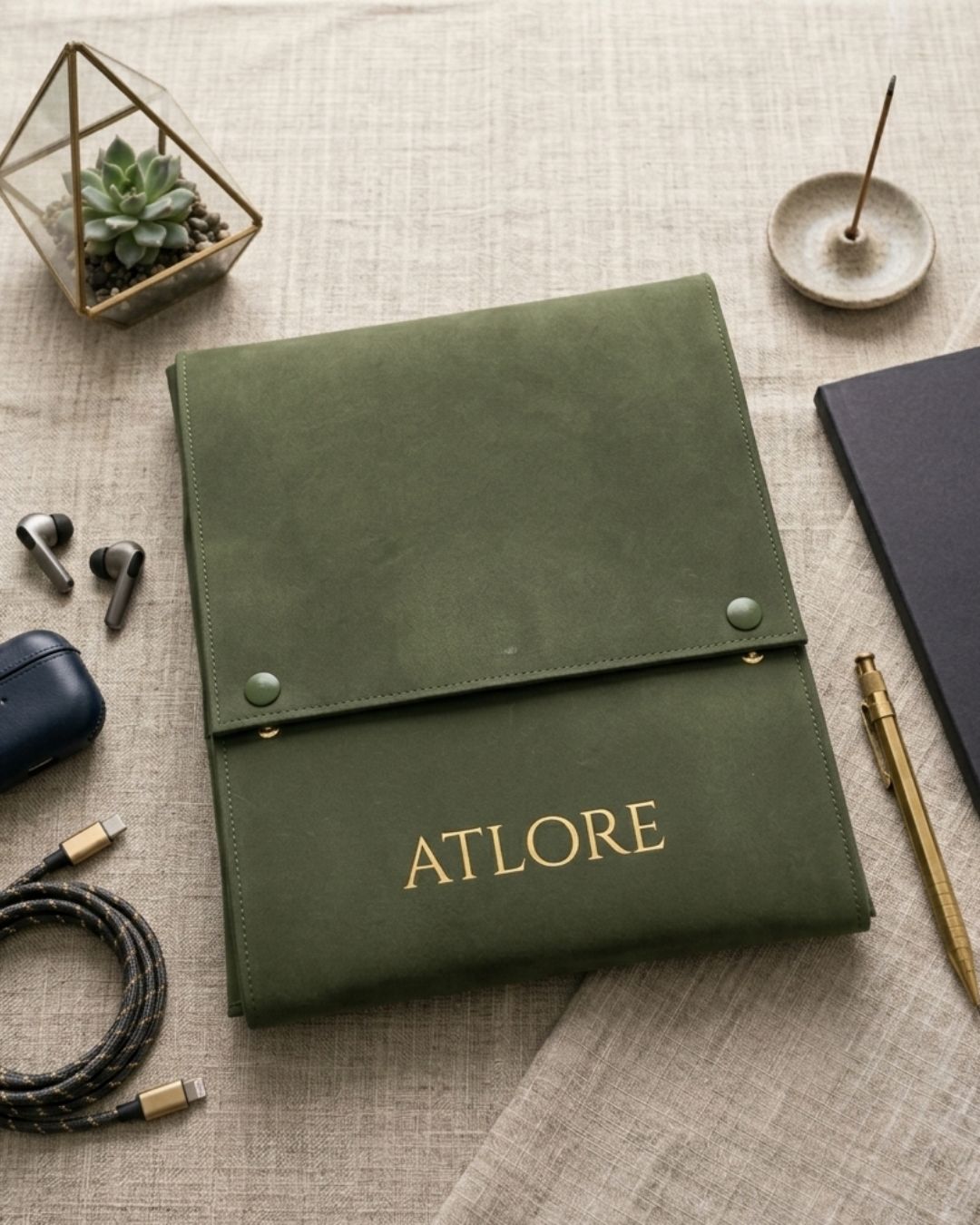 Green travel folder